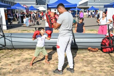 Agrandir l'image 4 sur 8, fenêtre modale