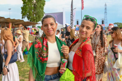 Agrandir l'image 6 sur 54, fenêtre modale