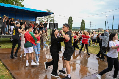 Agrandir l'image 14 sur 54, fenêtre modale