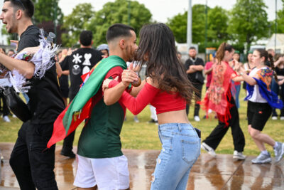 Agrandir l'image 19 sur 54, fenêtre modale