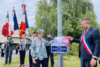 Agrandir l'image 11 sur 37, fenêtre modale