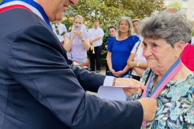 Agrandir l'image 16 sur 37, fenêtre modale