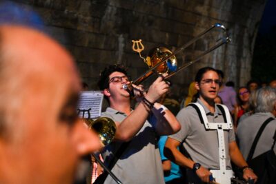 Agrandir l'image 15 sur 30, fenêtre modale