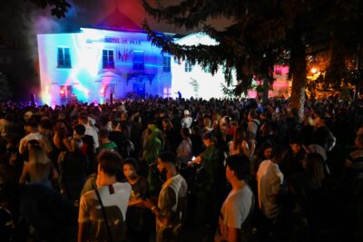 Agrandir l'image 25 sur 30, fenêtre modale