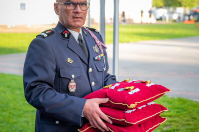 Agrandir l'image 2 sur 27, fenêtre modale