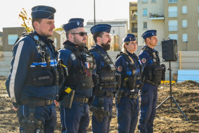 Agrandir l'image 3 sur 16, fenêtre modale