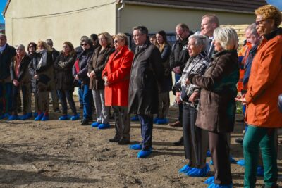 Agrandir l'image 10 sur 16, fenêtre modale