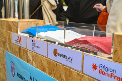 Agrandir l'image 15 sur 16, fenêtre modale