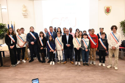 Agrandir l'image 2 sur 35, fenêtre modale