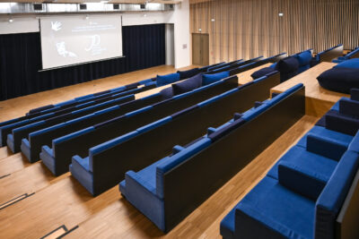 Agrandir l'image 2 sur 12, fenêtre modale