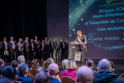 Agrandir l'image 4 sur 29, fenêtre modale