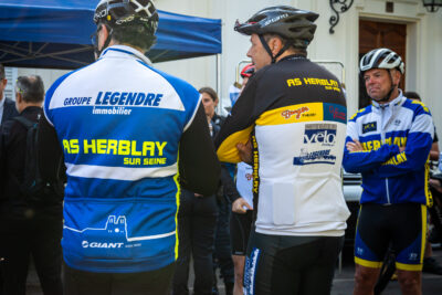 Agrandir l'image 3 sur 140, fenêtre modale