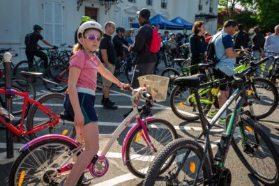 Agrandir l'image 16 sur 140, fenêtre modale