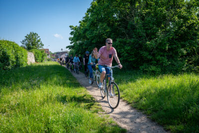 Agrandir l'image 24 sur 140, fenêtre modale