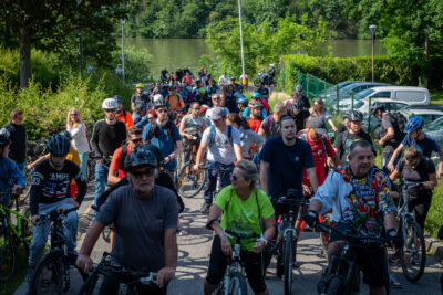 Agrandir l'image 52 sur 140, fenêtre modale