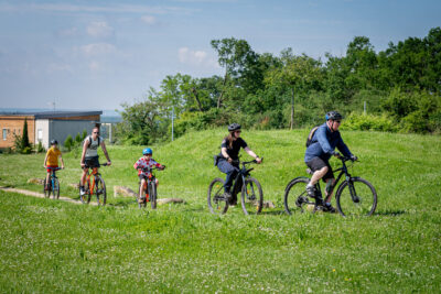 Agrandir l'image 77 sur 140, fenêtre modale