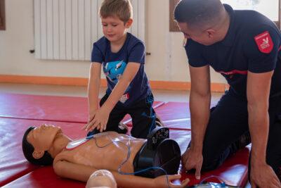 Agrandir l'image 4 sur 9, fenêtre modale