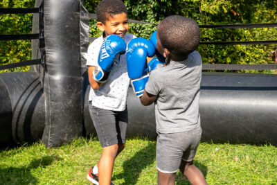 Agrandir l'image 6 sur 9, fenêtre modale