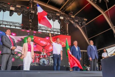 Agrandir l'image 143 sur 170, fenêtre modale