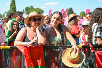 Agrandir l'image 57 sur 170, fenêtre modale