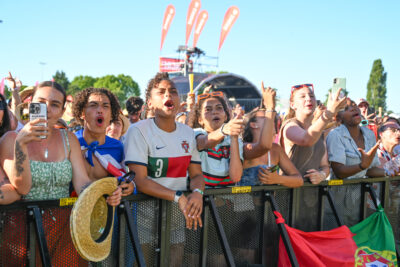 Agrandir l'image 81 sur 170, fenêtre modale