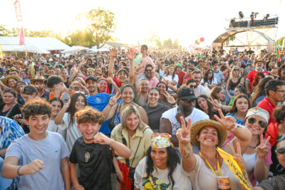 Agrandir l'image 98 sur 170, fenêtre modale