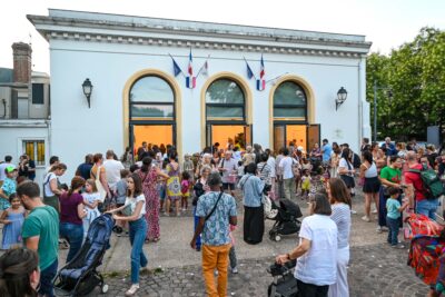 Agrandir l'image 2 sur 40, fenêtre modale