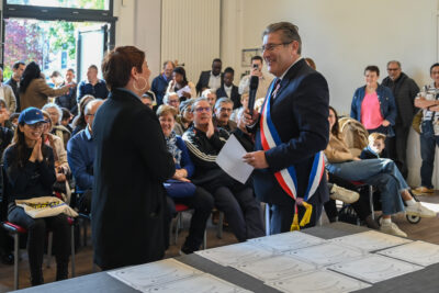 Agrandir l'image 11 sur 44, fenêtre modale