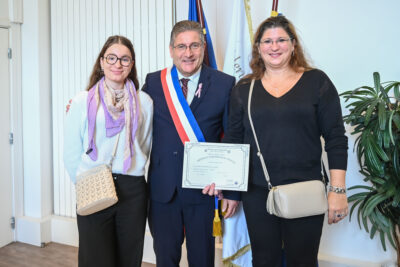 Agrandir l'image 32 sur 44, fenêtre modale