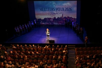 Agrandir l'image 2 sur 58, fenêtre modale