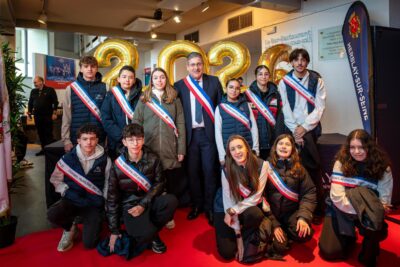 Agrandir l'image 10 sur 58, fenêtre modale