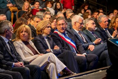 Agrandir l'image 36 sur 58, fenêtre modale