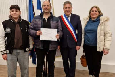 Agrandir l'image 4 sur 30, fenêtre modale